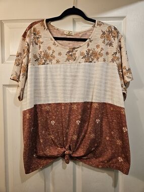 loralette Cream and Brown Floral Blocked Short Sleeve Top
